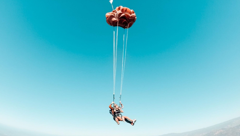 sky diving at skydive san diego